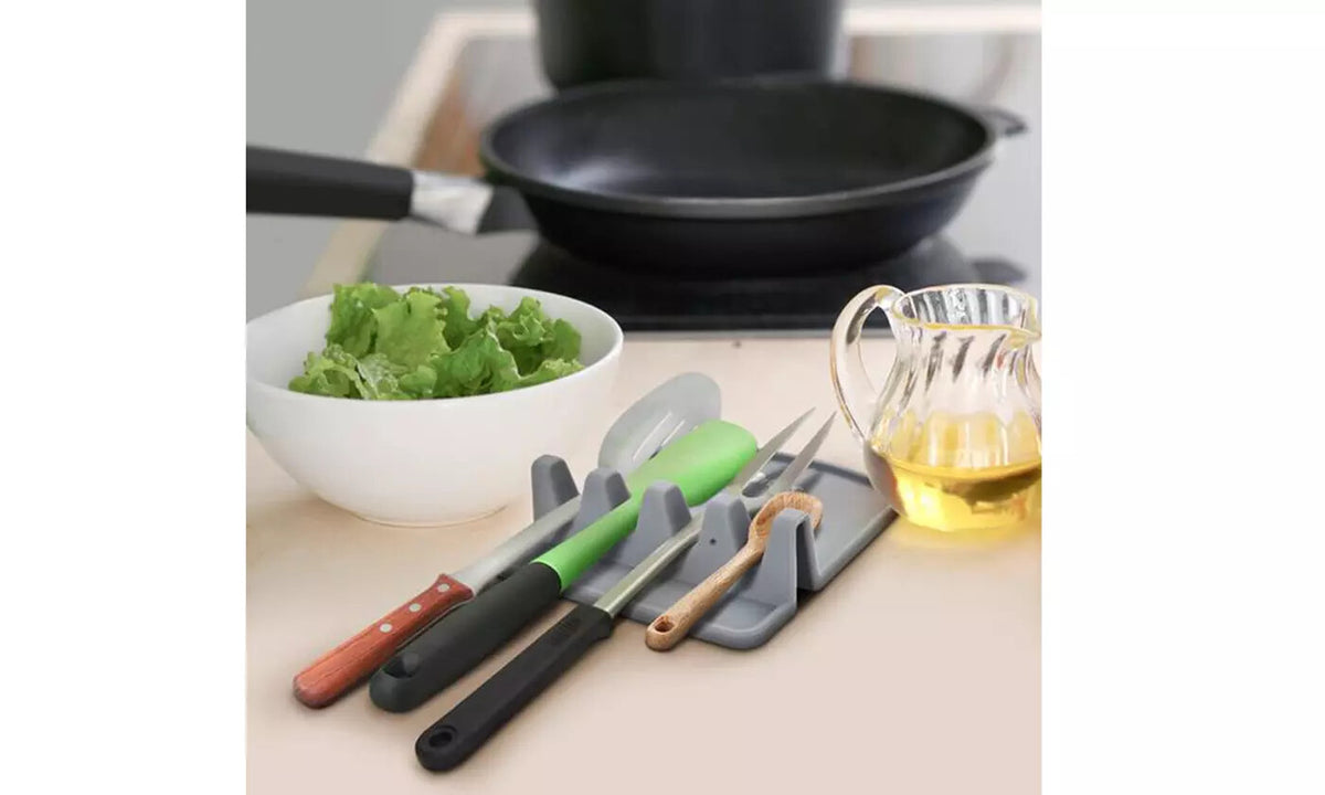 Silicone Utensil Rest with Drip Tray – Black